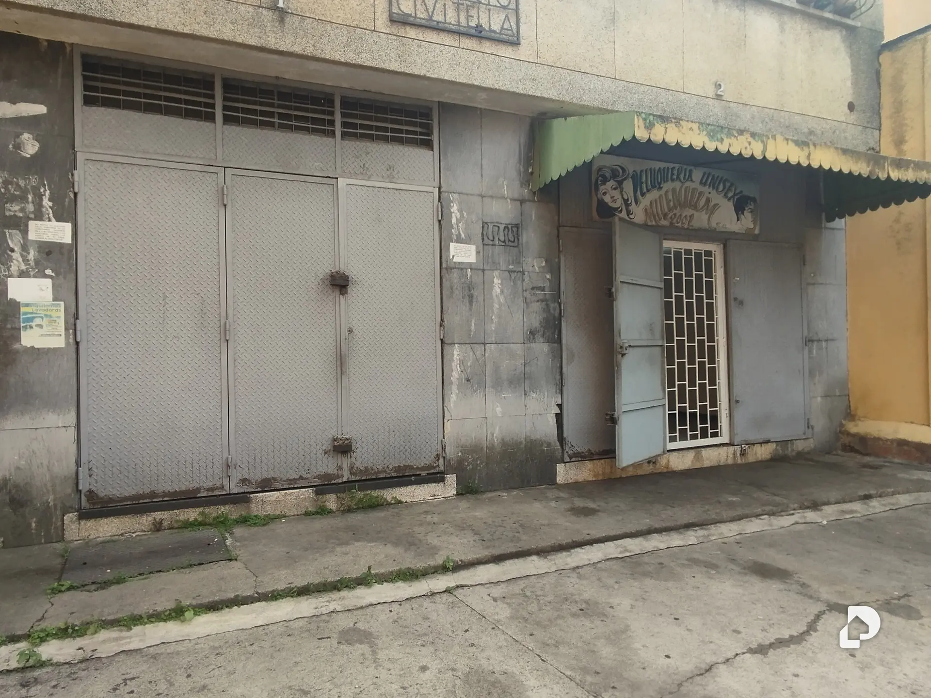 Local comercial en San Martín, Caracas – 2