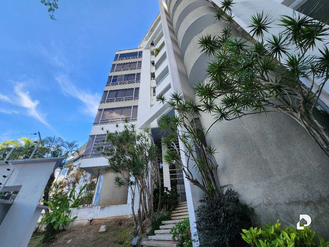 Apartamento en Valle Arriba, Caracas – 1