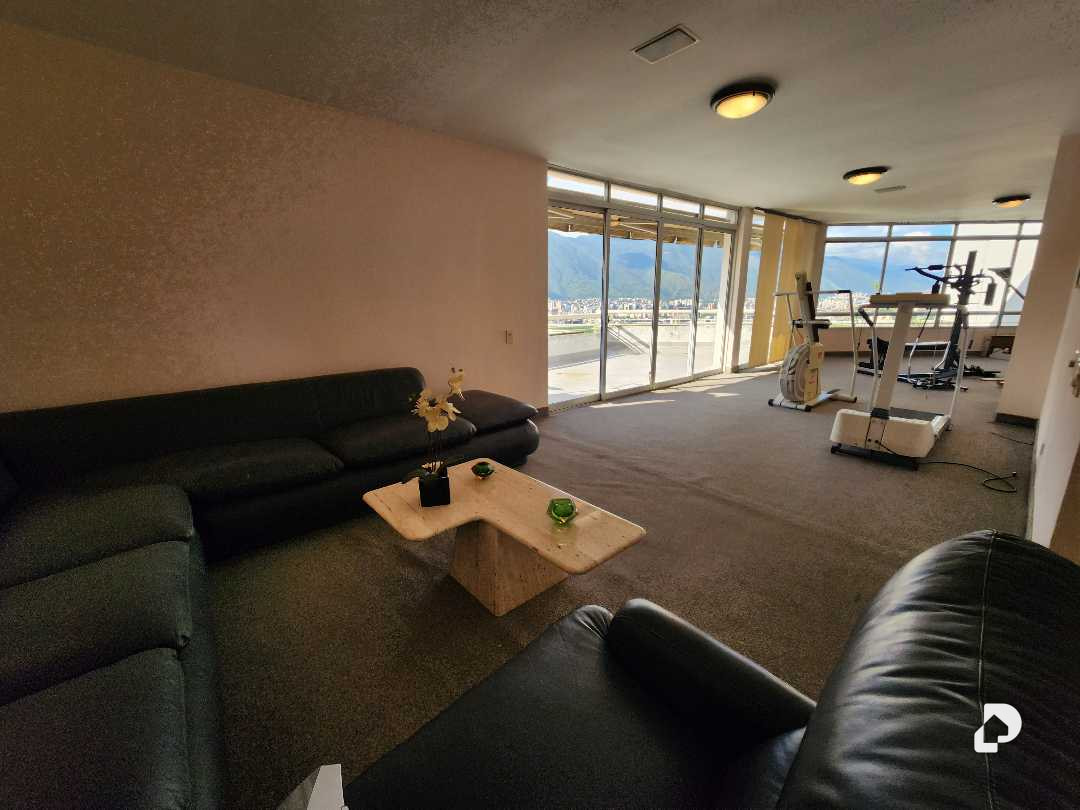 Apartamento en Valle Arriba, Caracas – 24