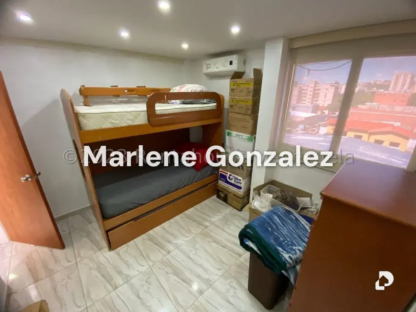 Local comercial en Caracas – 11