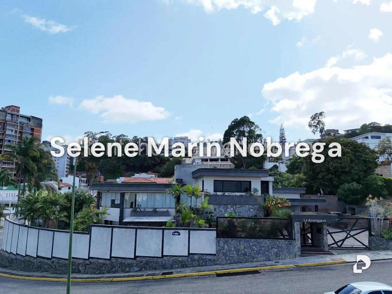 Casa en Los Naranjos (del Cafetal), Caracas – 4
