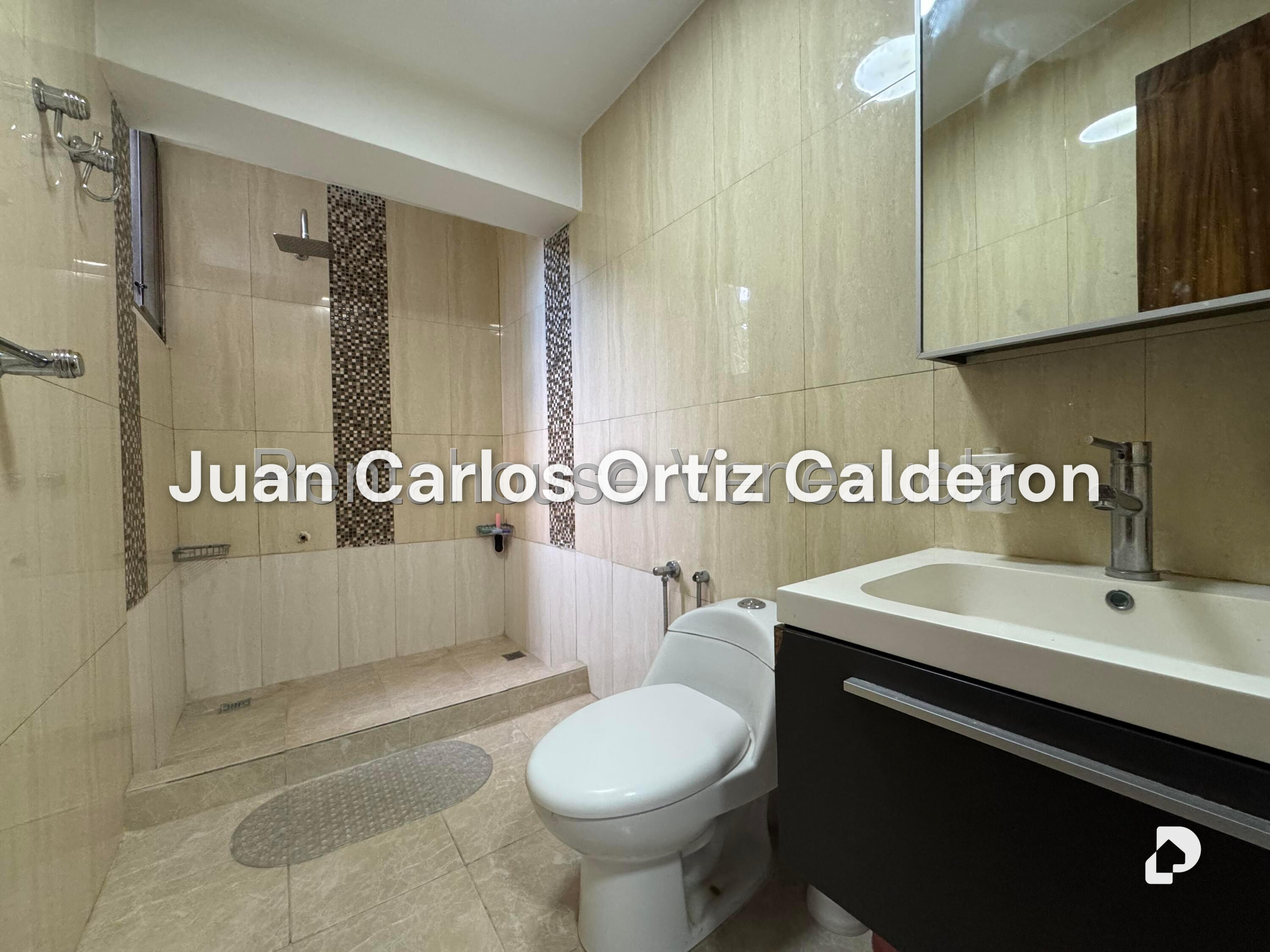 Apartamento en Santa Inés, Caracas – 18