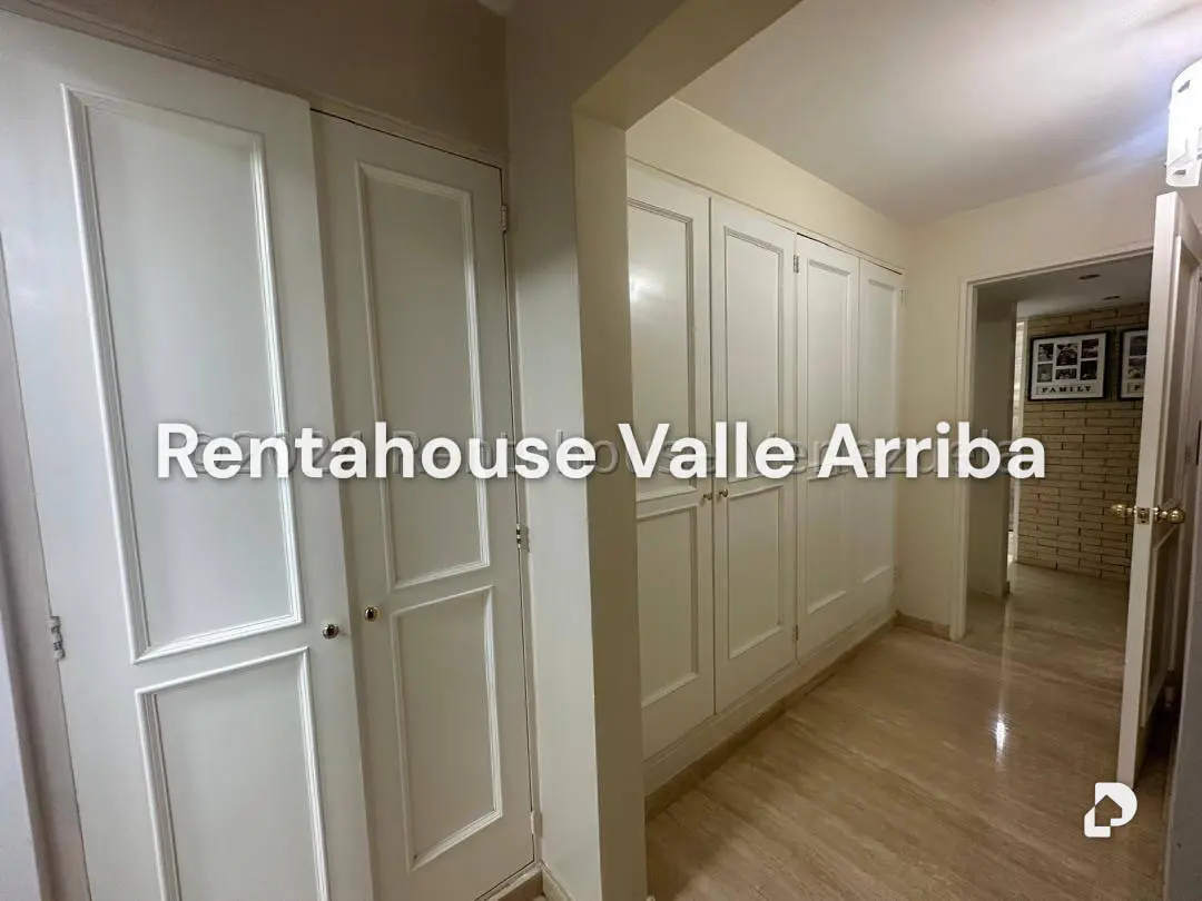 Apartamento en Colinas de La Tahona, Caracas – 18
