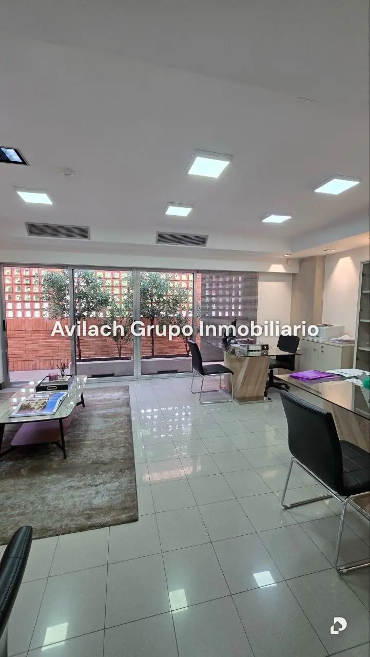Edificio en El Viñedo, Valencia