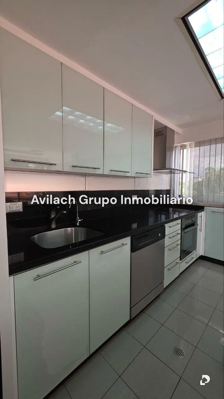 Edificio en El Viñedo, Valencia