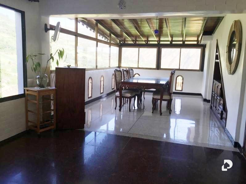 Casa en El Junko, Caracas – 13