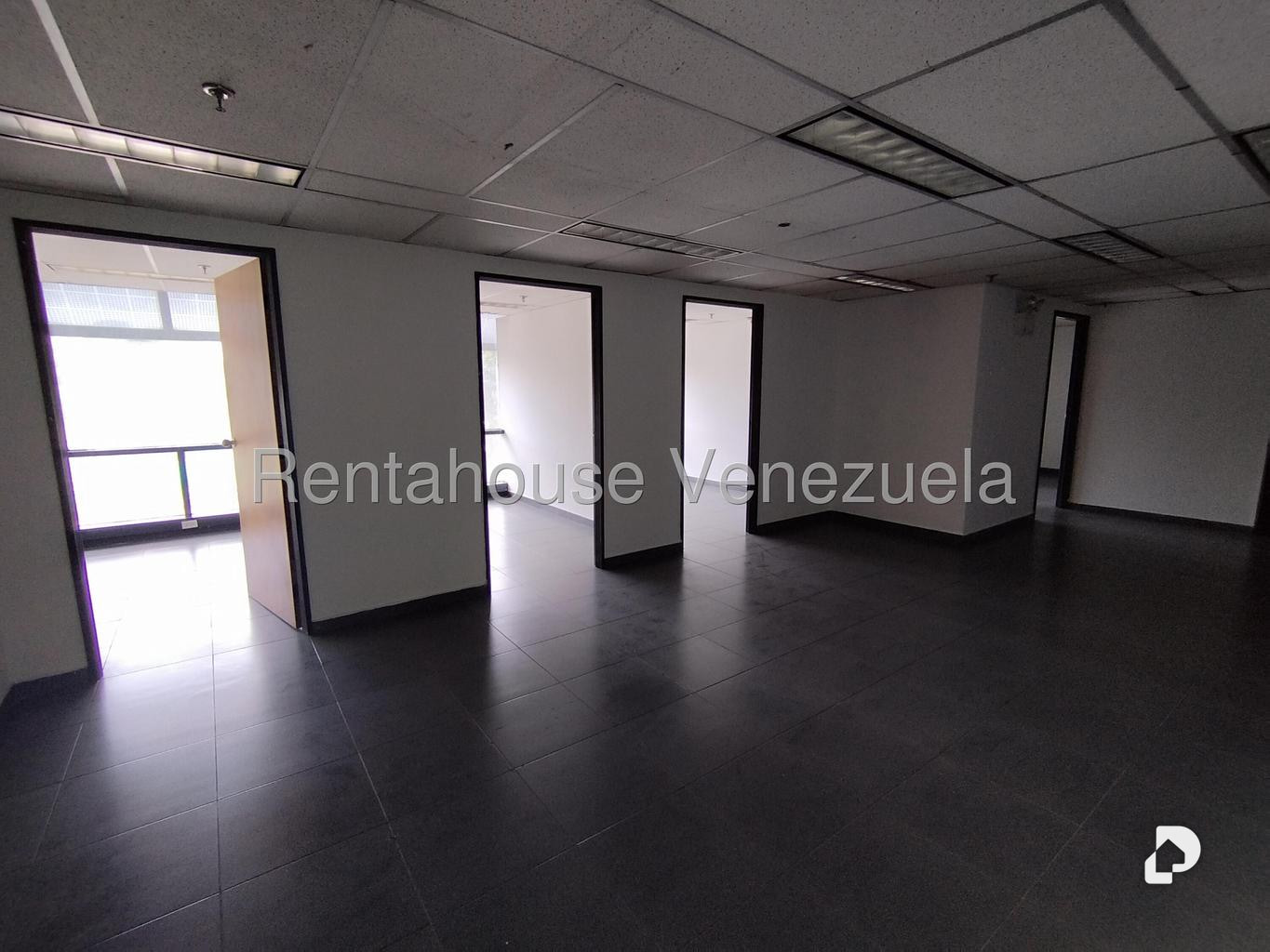 Oficina en Plaza Venezuela, Caracas – 4
