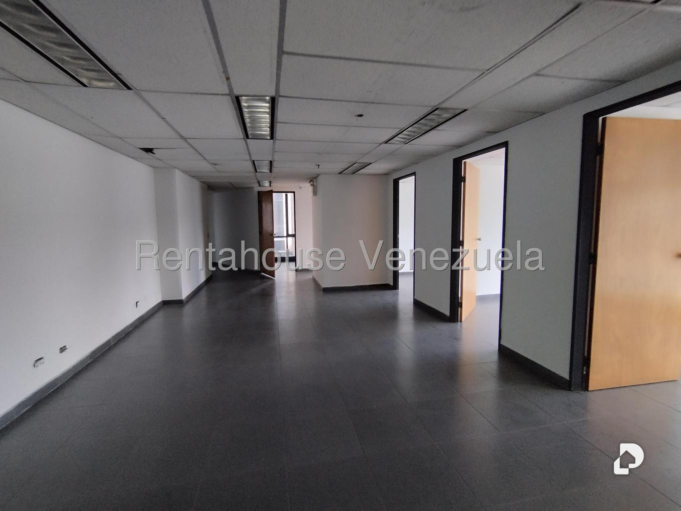 Oficina en Plaza Venezuela, Caracas – 5