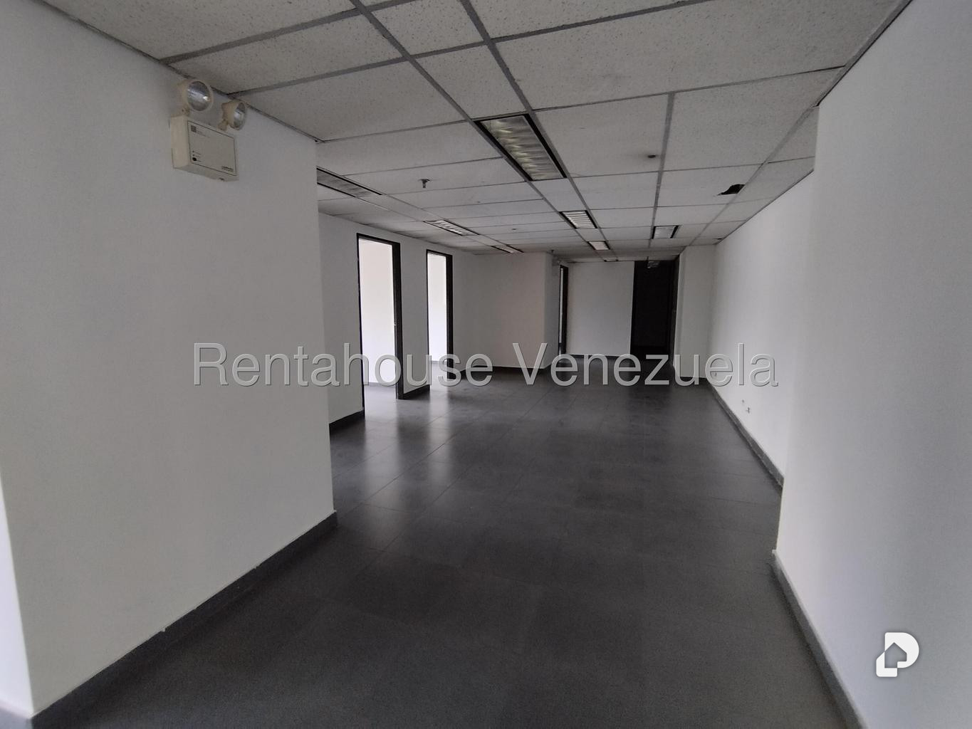 Oficina en Plaza Venezuela, Caracas – 3