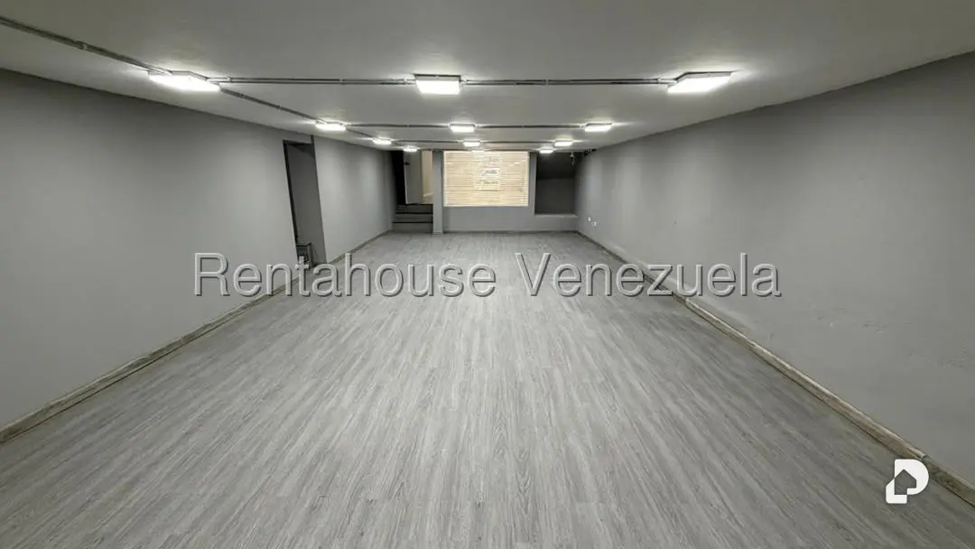 Local comercial en Altamira, Caracas – 8
