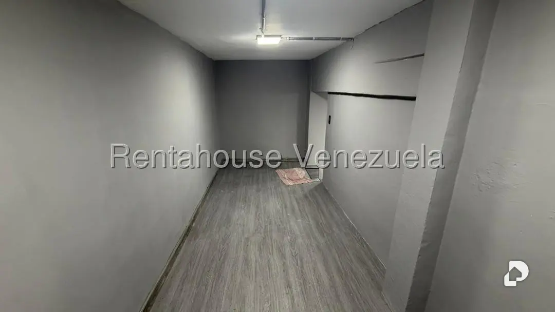 Local comercial en Altamira, Caracas – 24