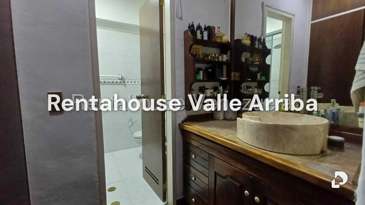 Apartamento en La Florida, Caracas – 21