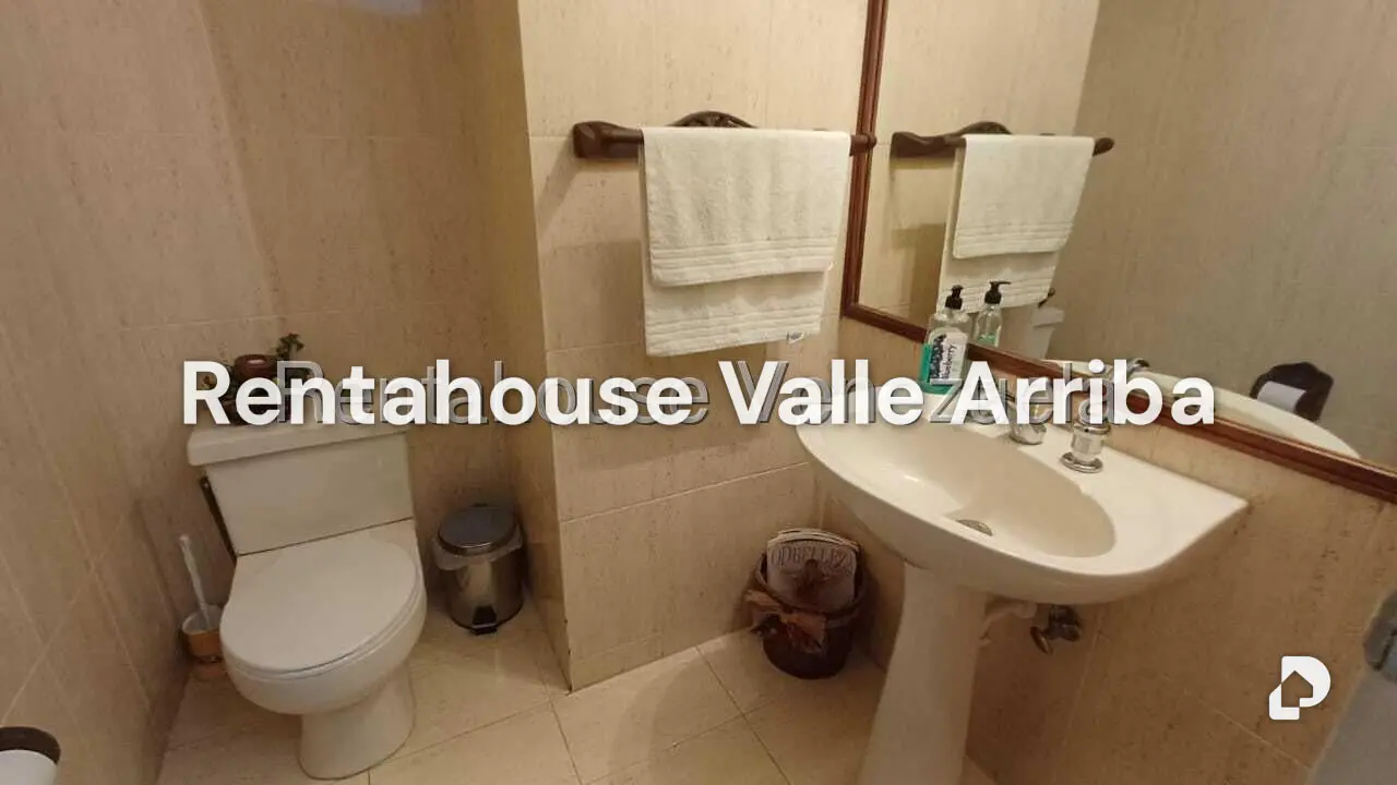 Apartamento en La Florida, Caracas – 14