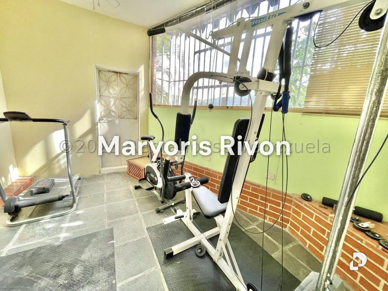 Casa en La Trinidad, Caracas – 7