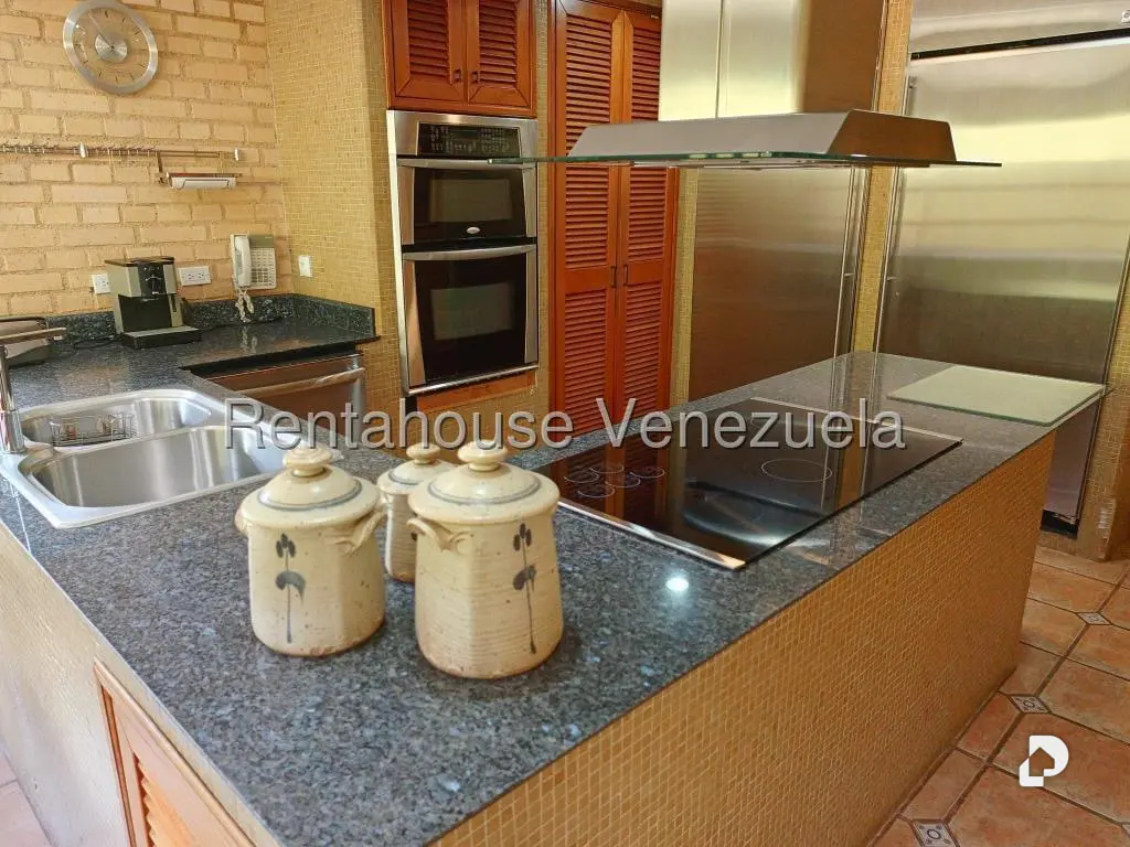 Casa en Oripoto, Caracas – 14