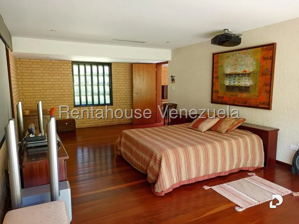 Casa en Oripoto, Caracas – 20