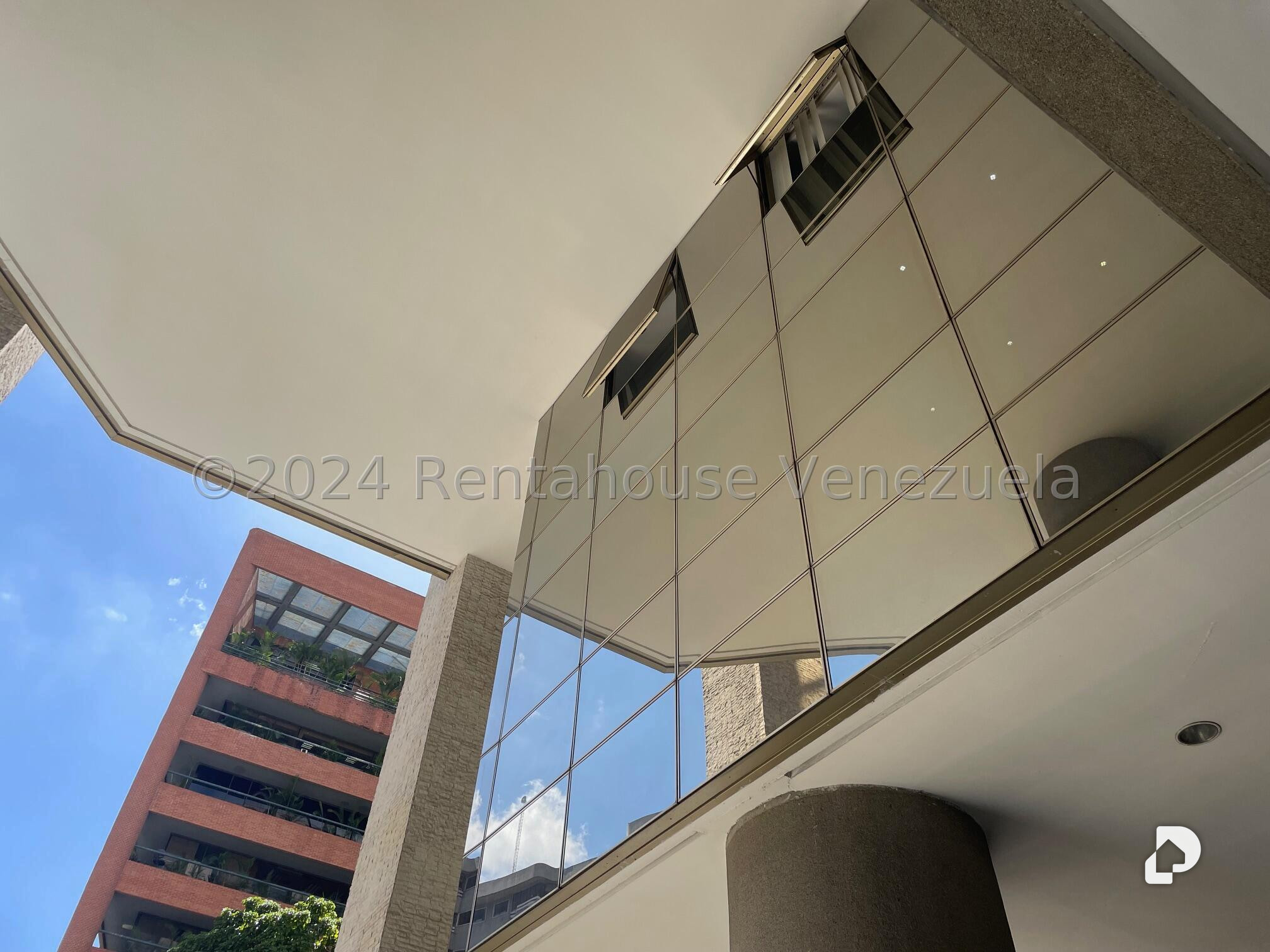 Oficina en El Rosal, Caracas – 16