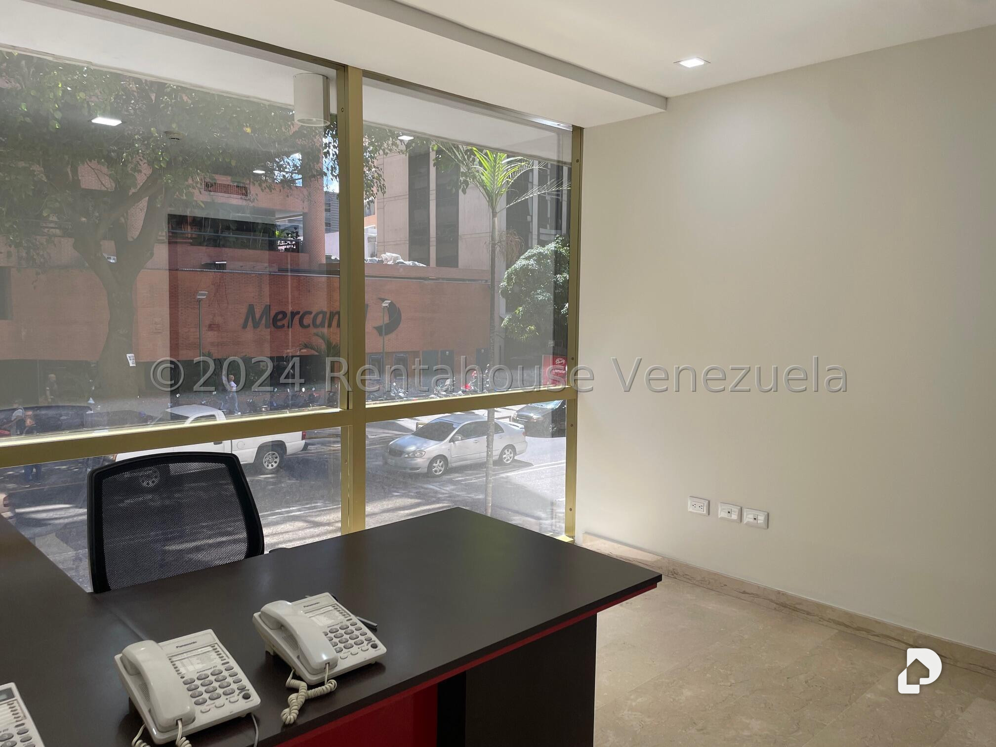 Oficina en El Rosal, Caracas – 11