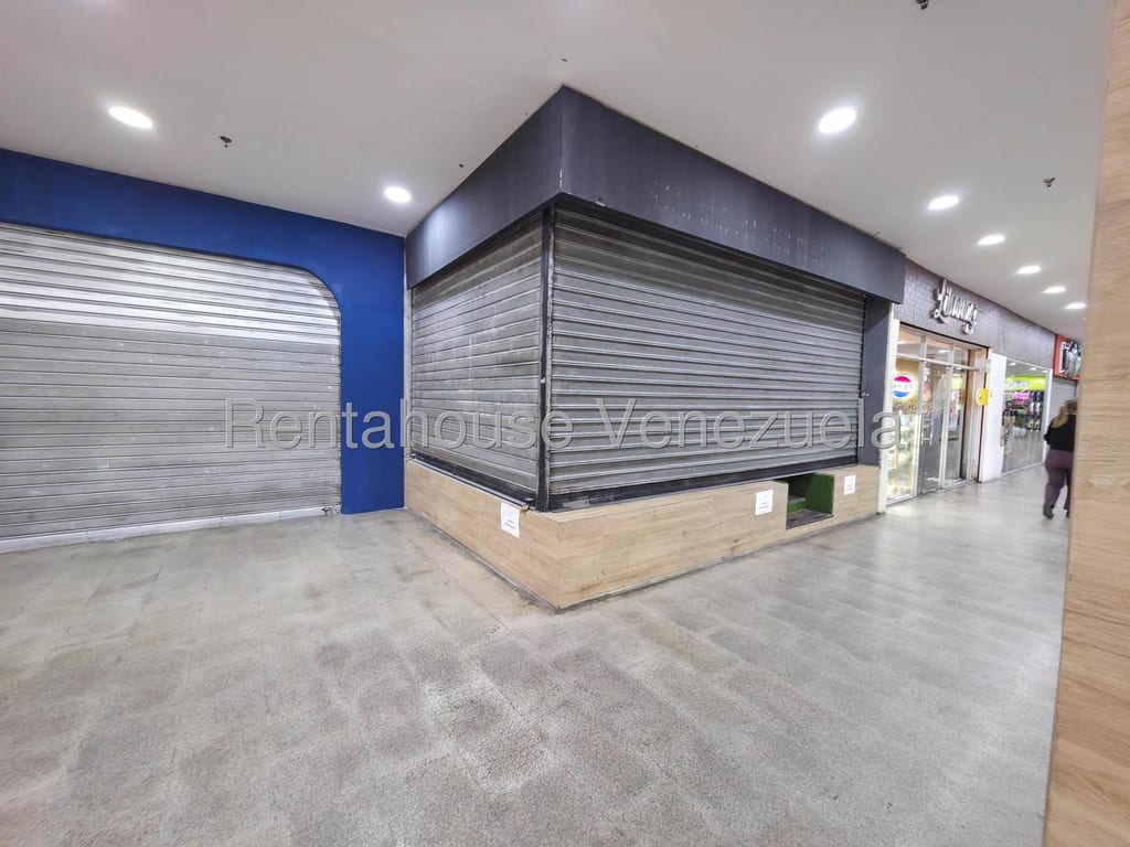 Commercial space in Los Dos Caminos, Caracas - 1