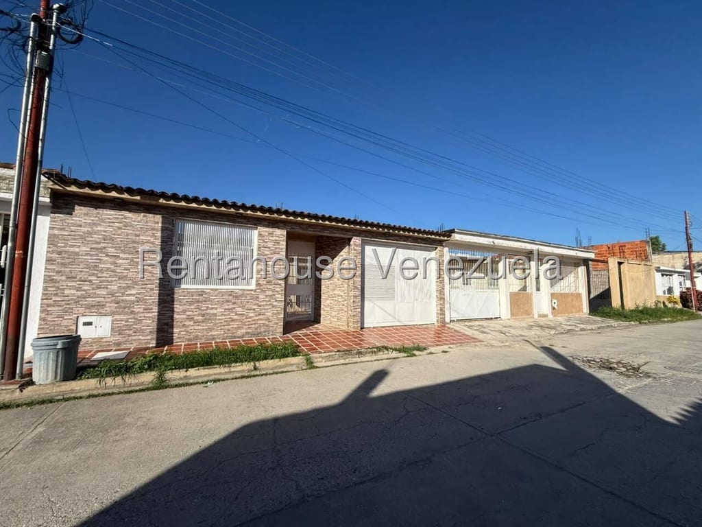 Casa en Ciudad Alianza, Guacara - 1