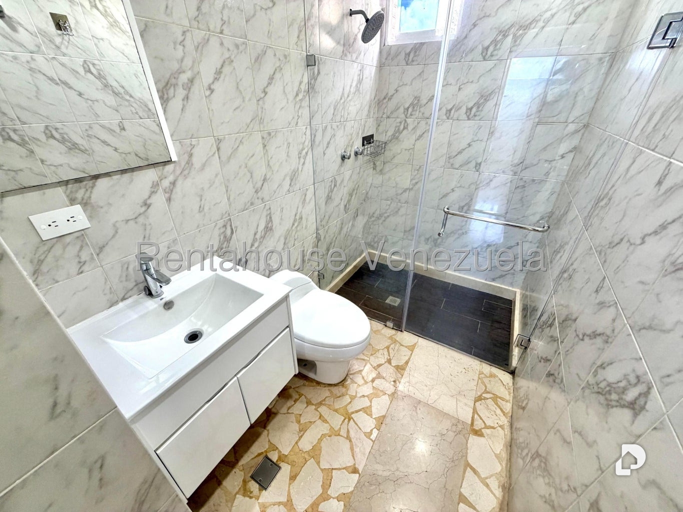 Apartamento en Colinas de La Tahona, Caracas – 24
