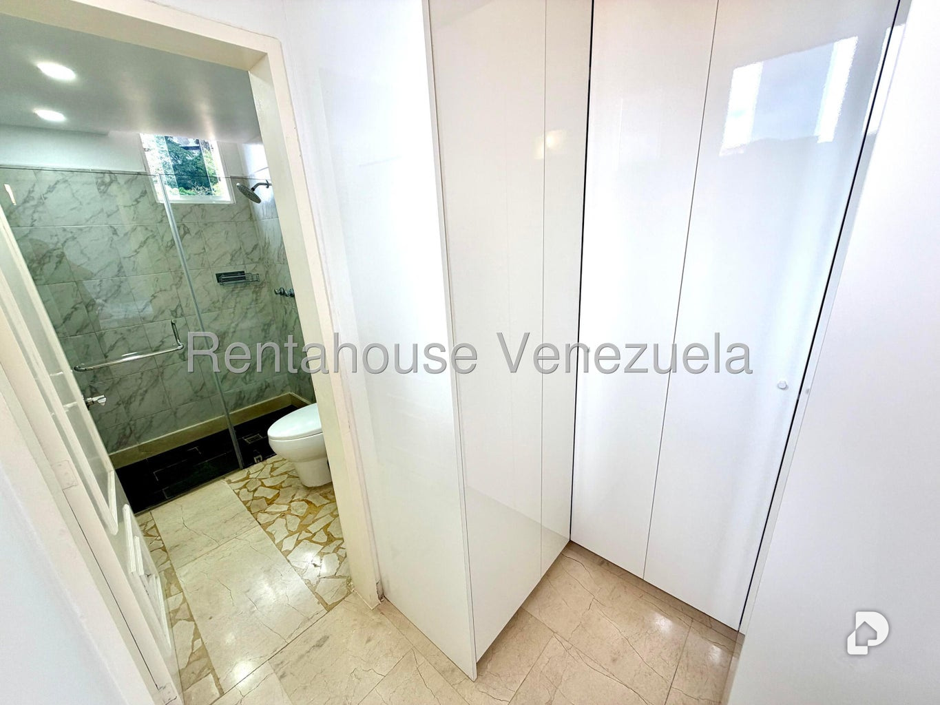 Apartamento en Colinas de La Tahona, Caracas – 19