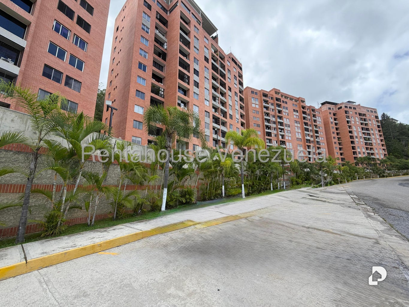 Apartamento en Colinas de La Tahona, Caracas – 30