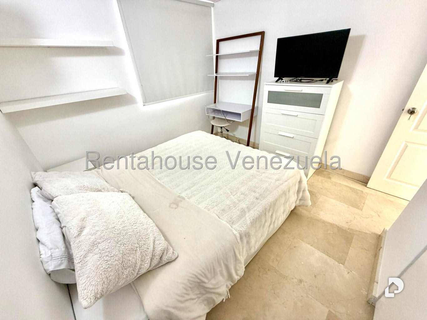 Apartamento en Colinas de La Tahona, Caracas – 23