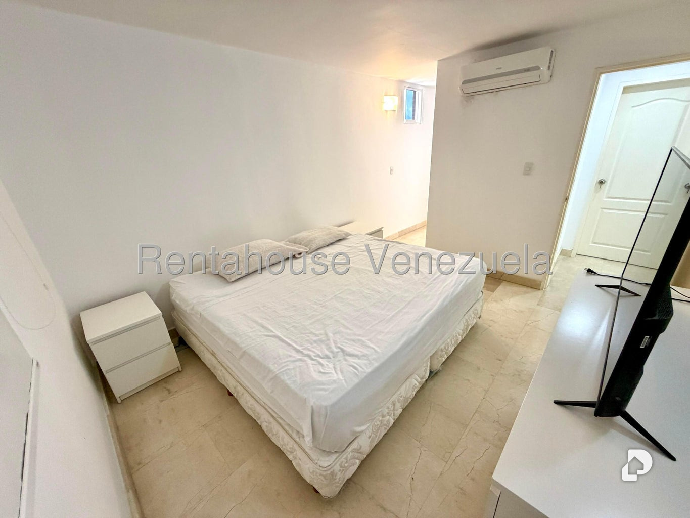 Apartamento en Colinas de La Tahona, Caracas – 17