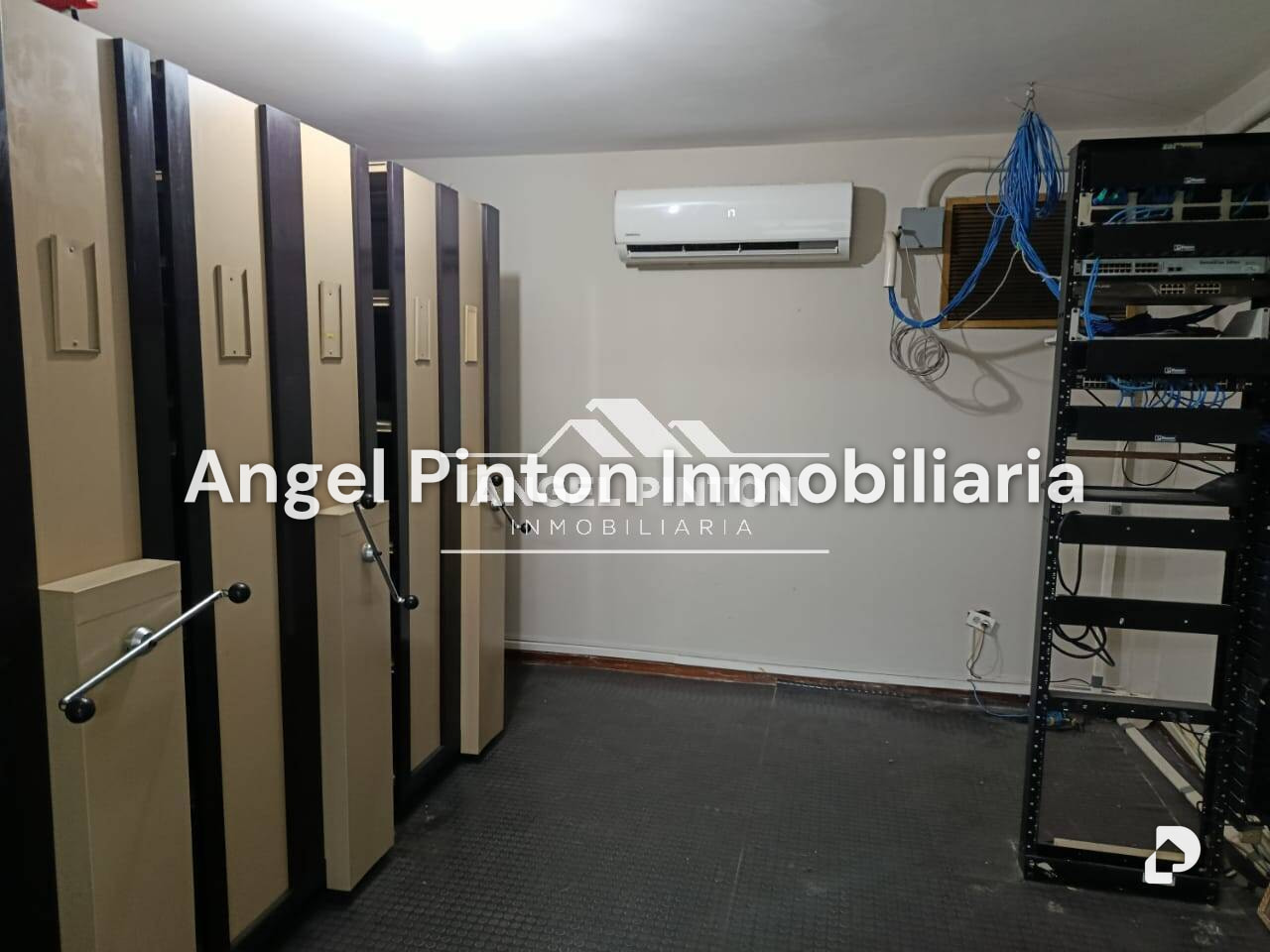 Commercial space in Paraíso, Maracaibo – 14