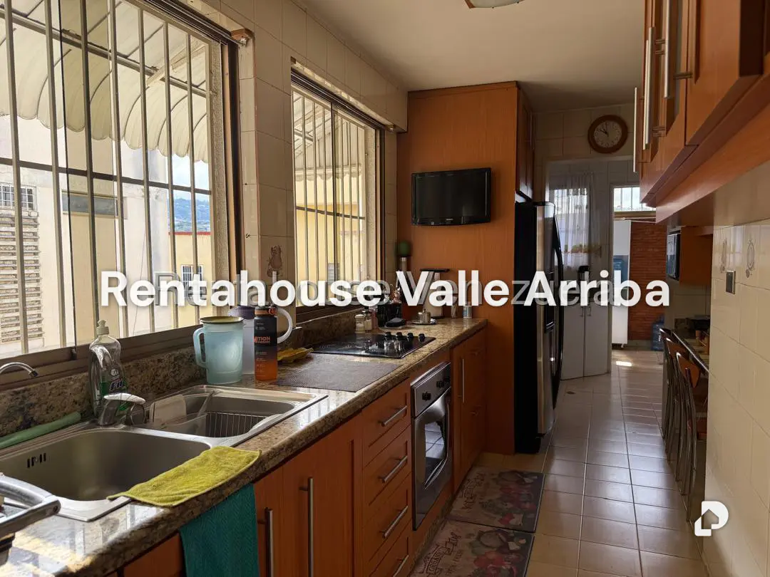 Apartamento en La California Norte, Caracas – 18