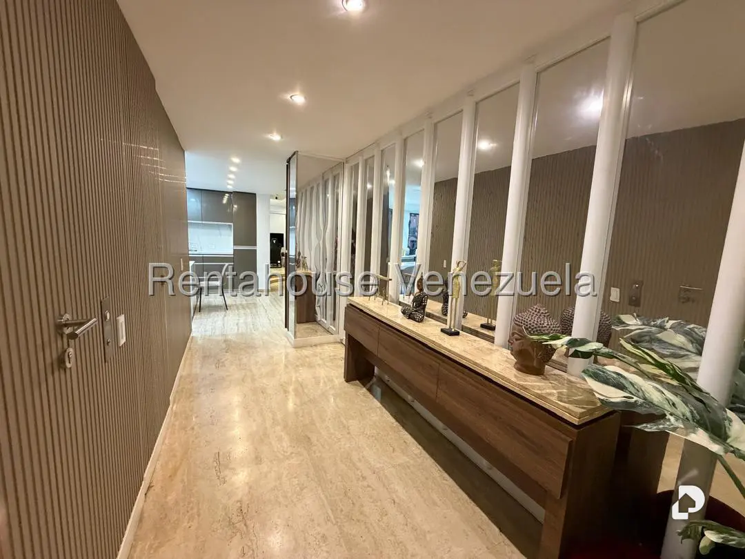 Apartamento en La Castellana, Caracas – 3