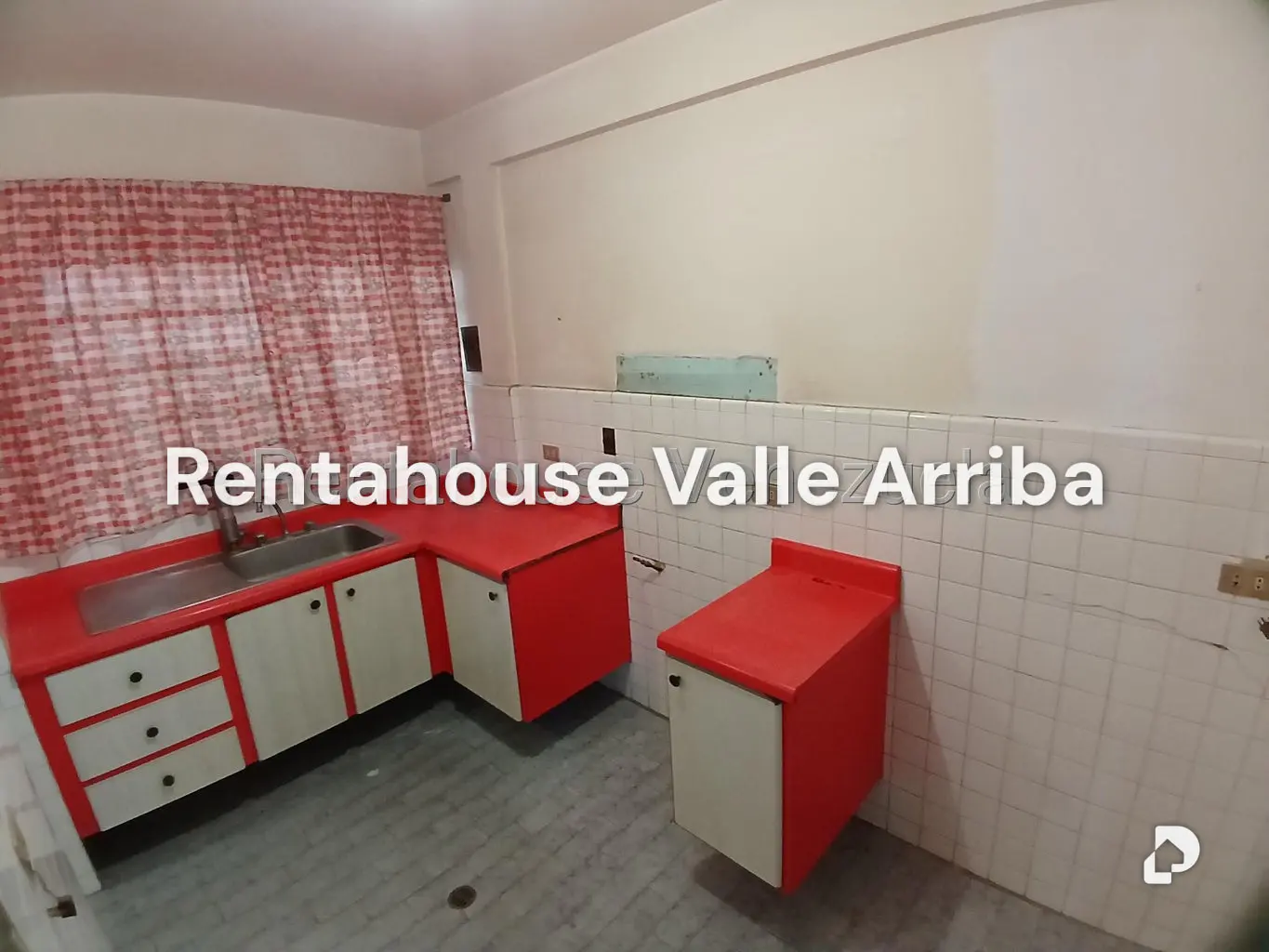 Casa en El Llanito, Caracas – 48