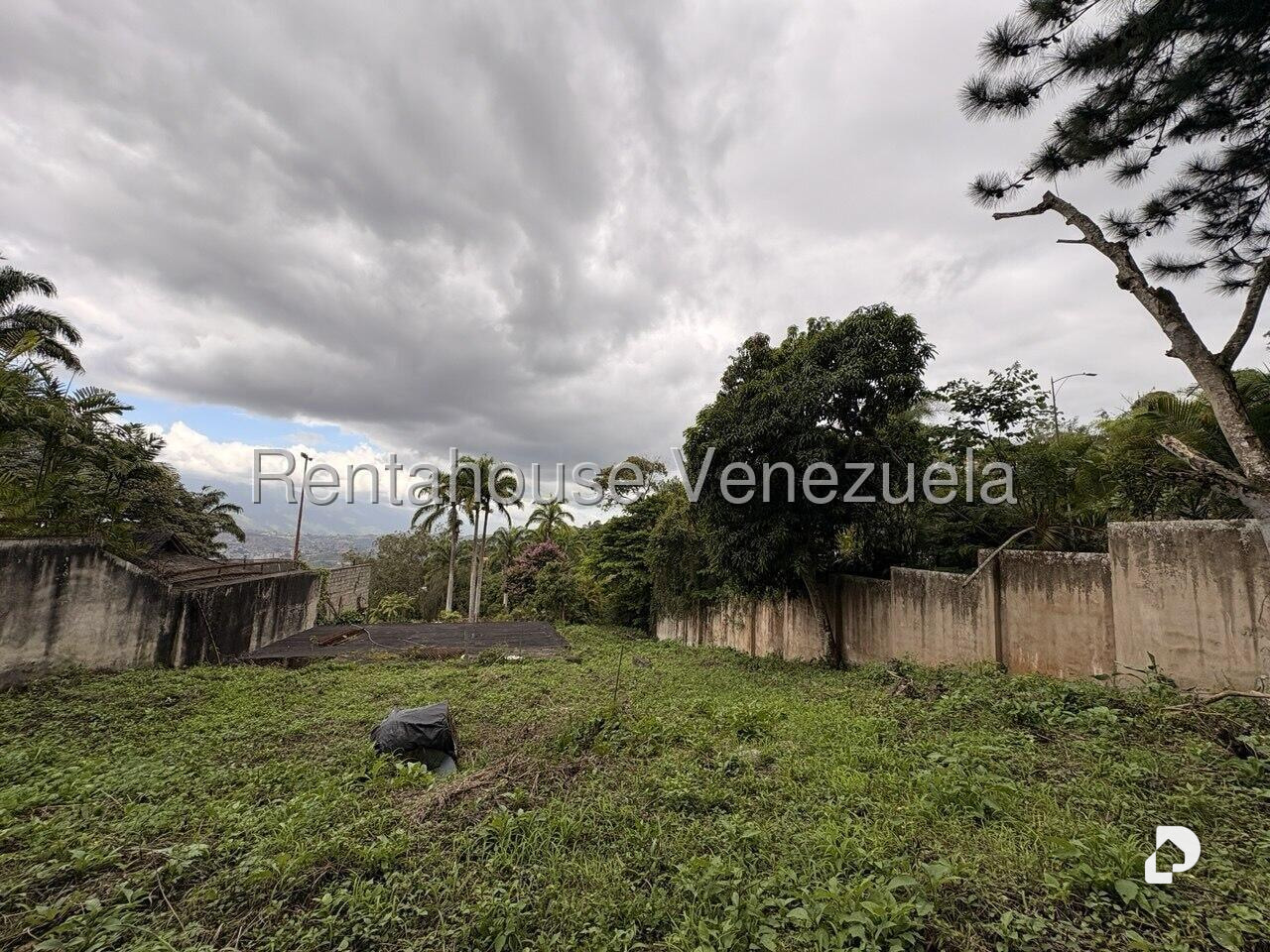 Terreno en Alto Hatillo, Caracas – 5