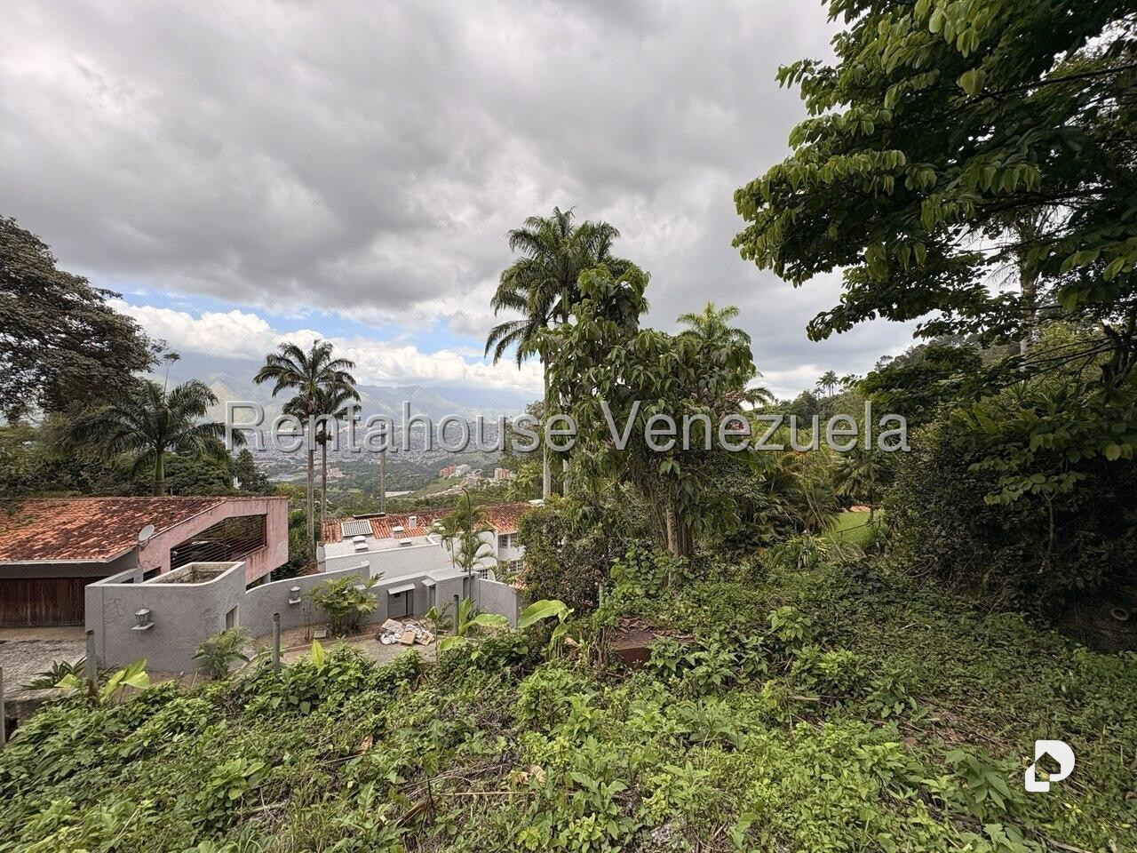 Terreno en Alto Hatillo, Caracas – 3
