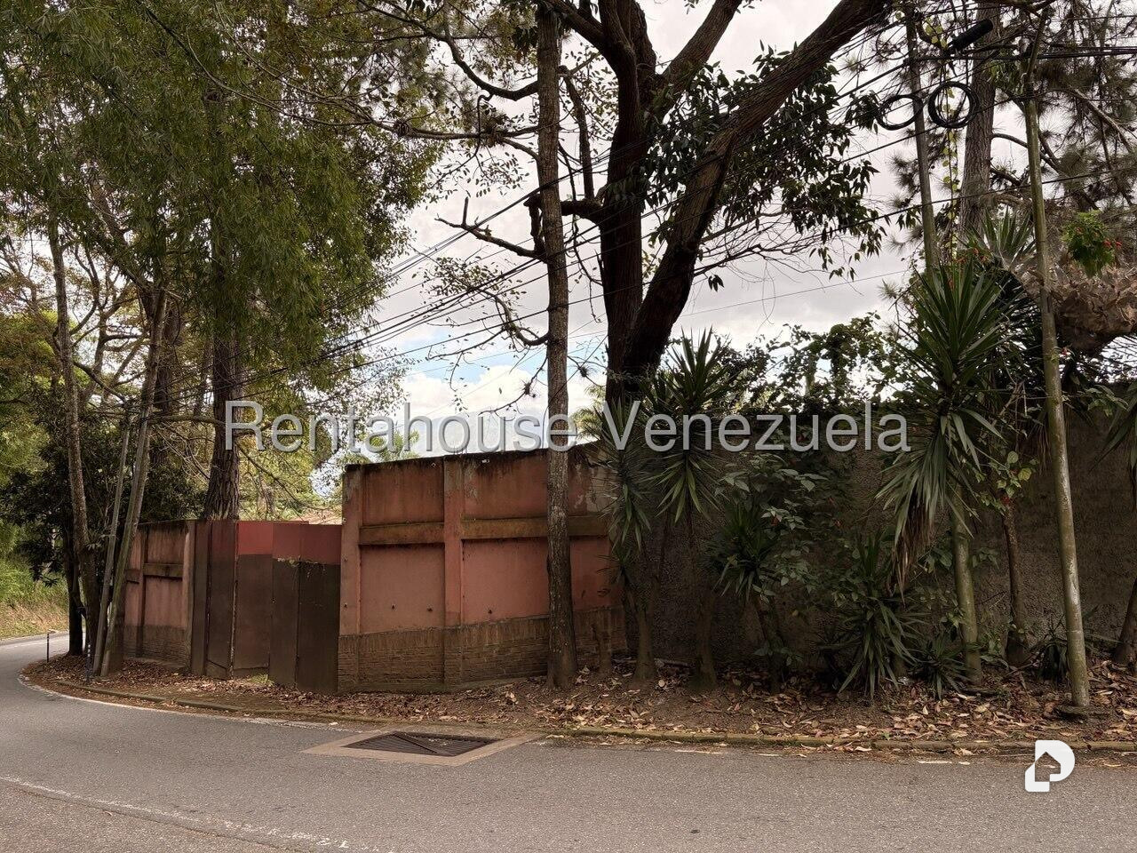 Terreno en Alto Hatillo, Caracas – 15