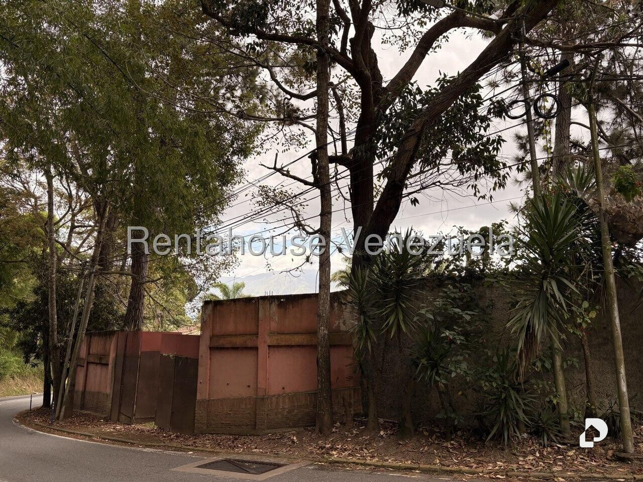 Terreno en Alto Hatillo, Caracas – 14