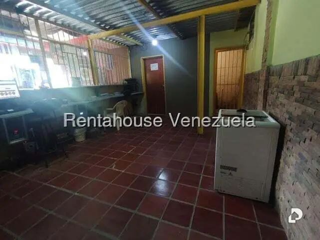 Land in Turumo, Caracas – 10