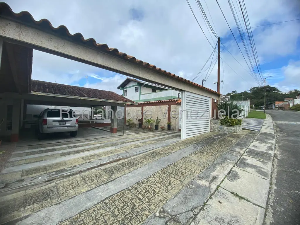Casa en Club de Campo, San Antonio de Los Altos - 1