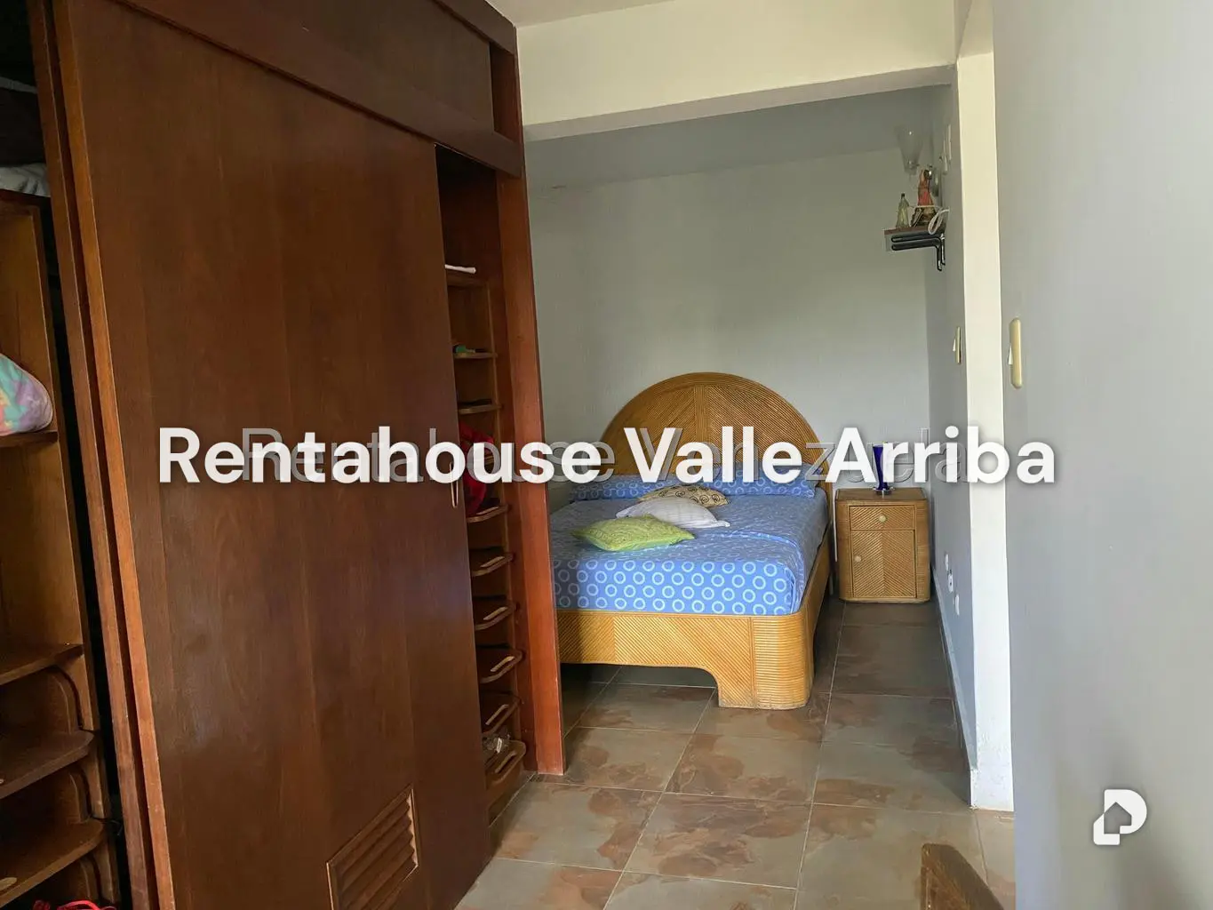 Casa en Club de Campo, San Antonio de Los Altos – 28
