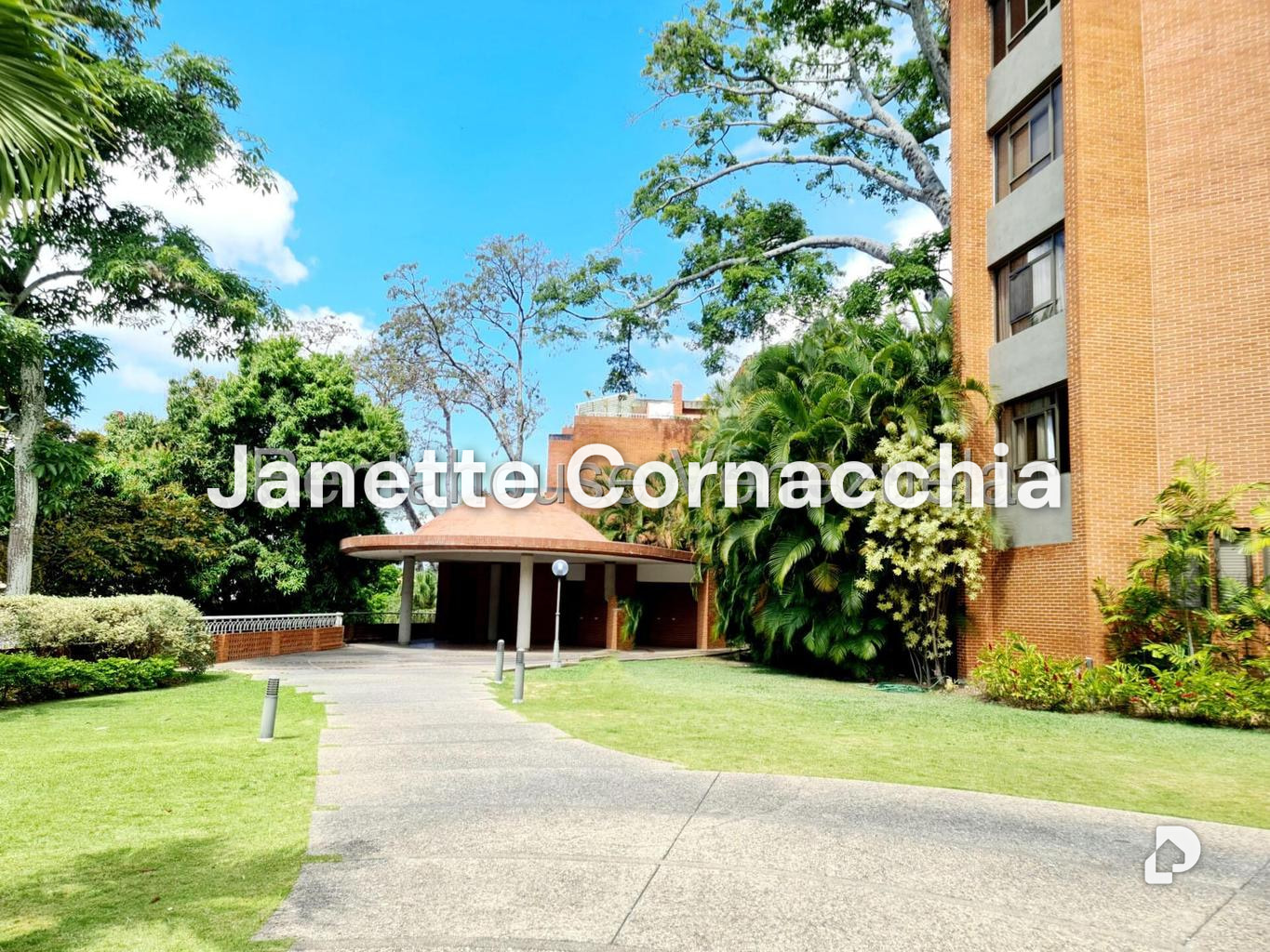 Apartamento en Altamira, Caracas – 28