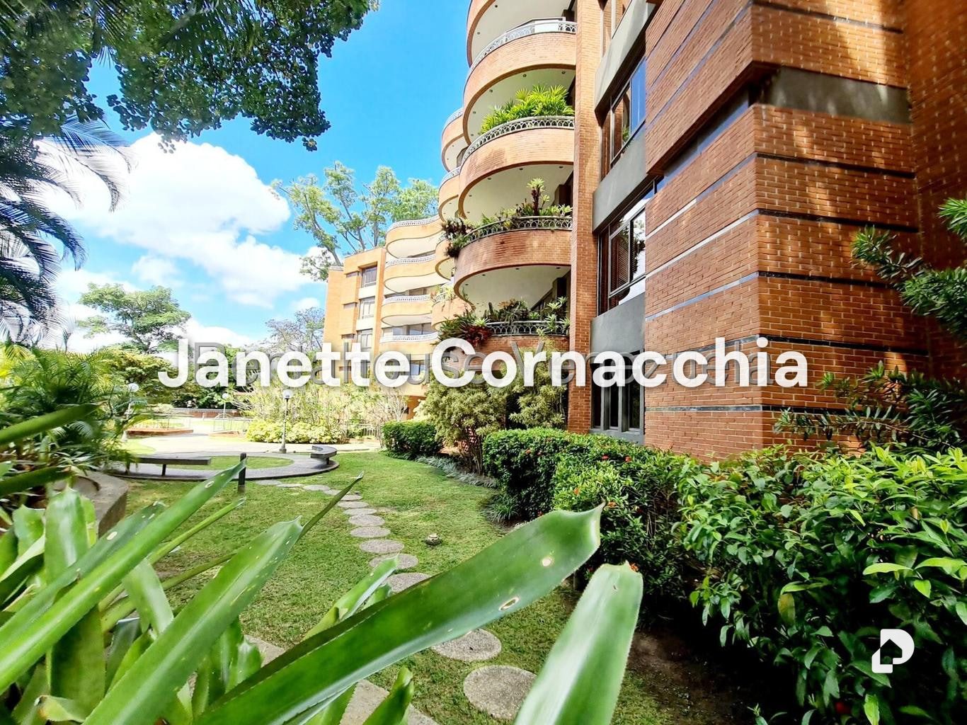 Apartamento en Altamira, Caracas – 1