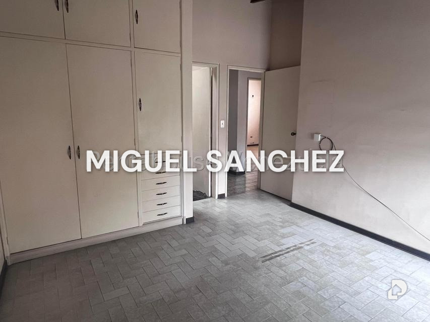 Casa en Macaracuay, Caracas – 14