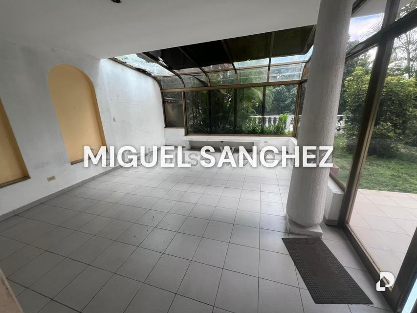 Casa en Macaracuay, Caracas – 9