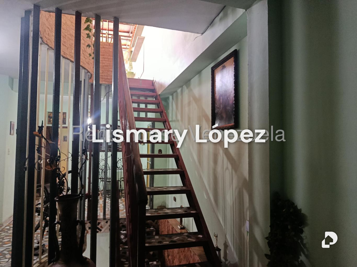 Casa en Parroquia Santa Rosalía, Caracas – 31