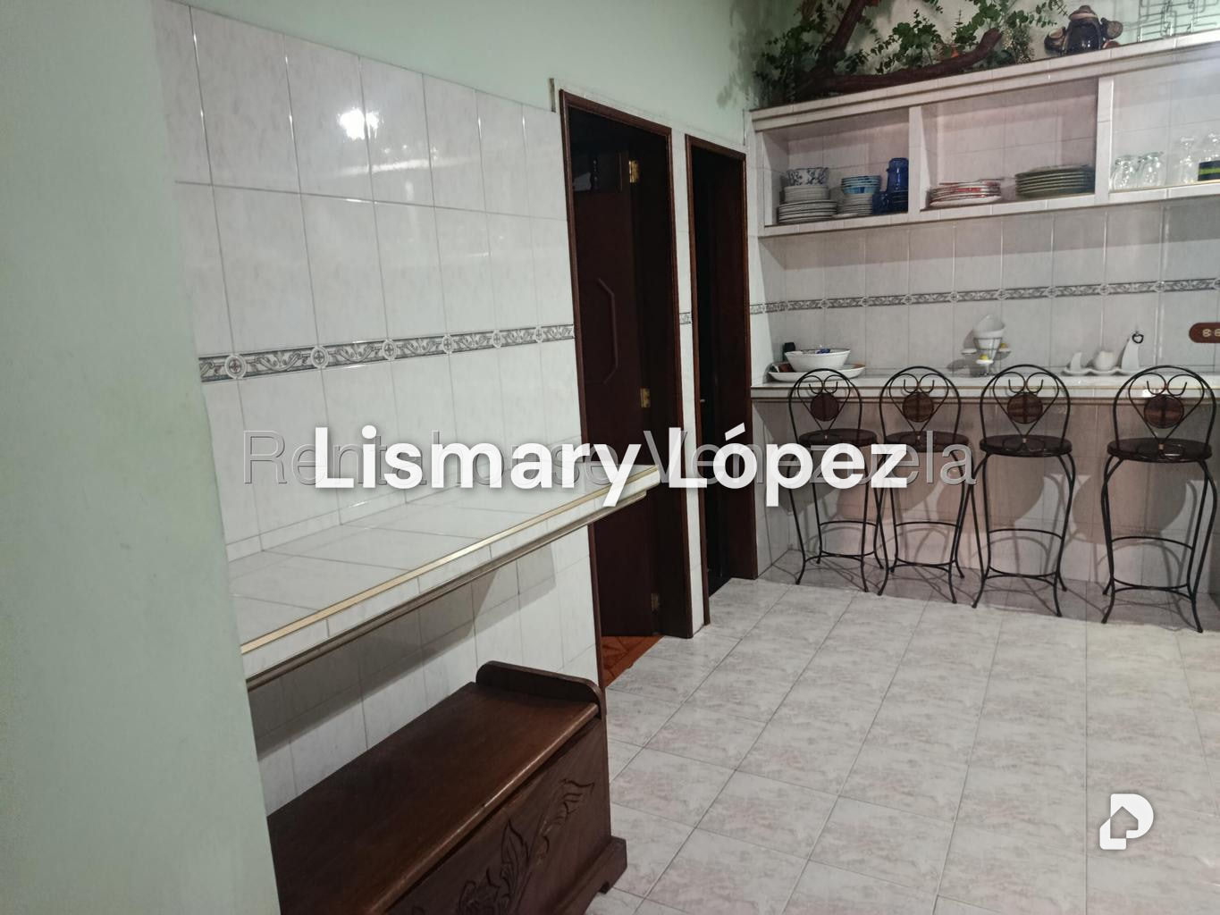 Casa en Parroquia Santa Rosalía, Caracas – 14