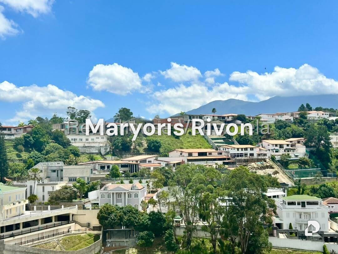 Apartamento en Los Naranjos (del Cafetal), Caracas – 17