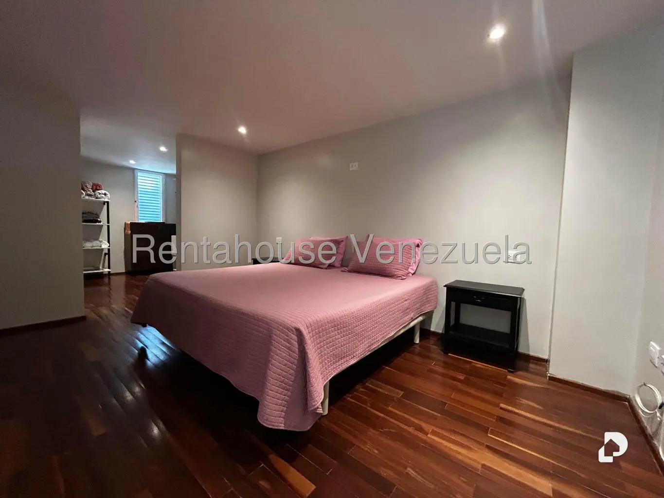 Apartamento en La Castellana, Caracas – 24