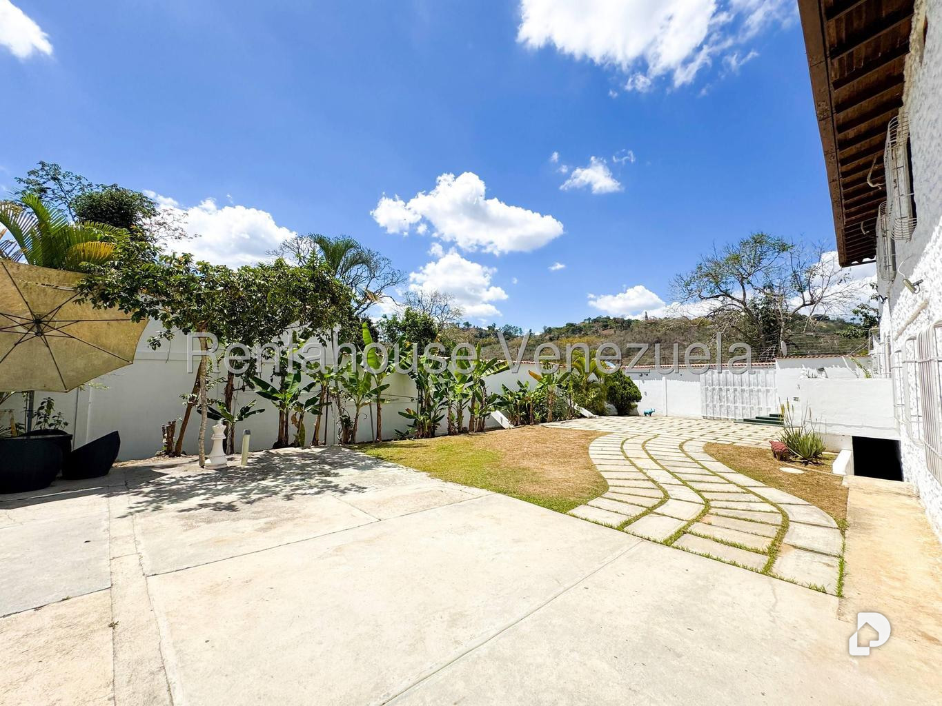 Casa en El Hatillo, Caracas – 24