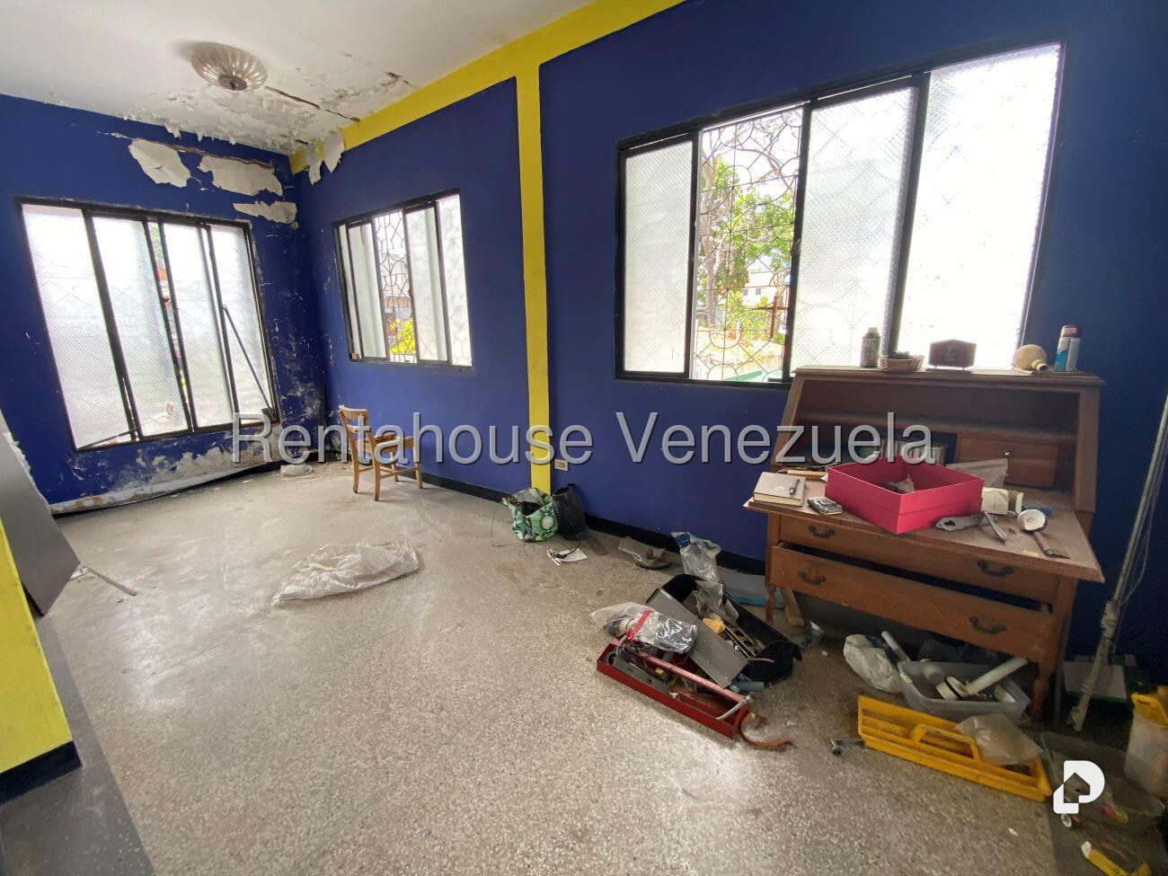 Local comercial en Santa Mónica, Caracas – 27